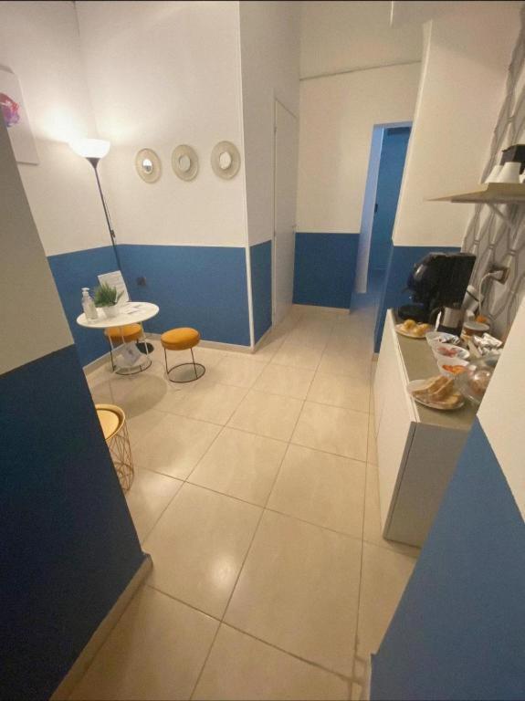 Domus Luigi Leone 2 Bed & Breakfast Napoli Dış mekan fotoğraf